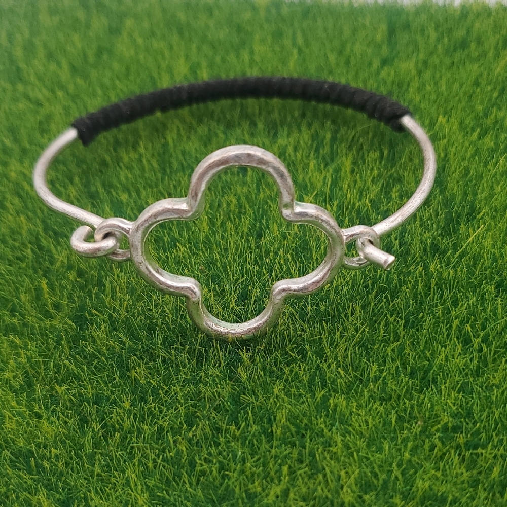 Sterling Clover Bracelet B3302 High End